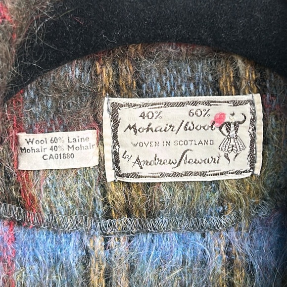 Vintage Andrew Stewart Mohair/Wool Multicolour Sleeveless Vest Woven in Scotland - Picture 11 of 16